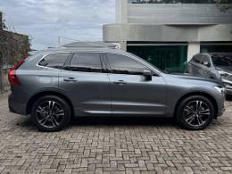 VOLVO - XC60 - 2020/2020 - Cinza - R$ 189.900,00