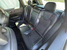 VOLVO - XC60 - 2018/2018 - Azul - R$ 155.900,00