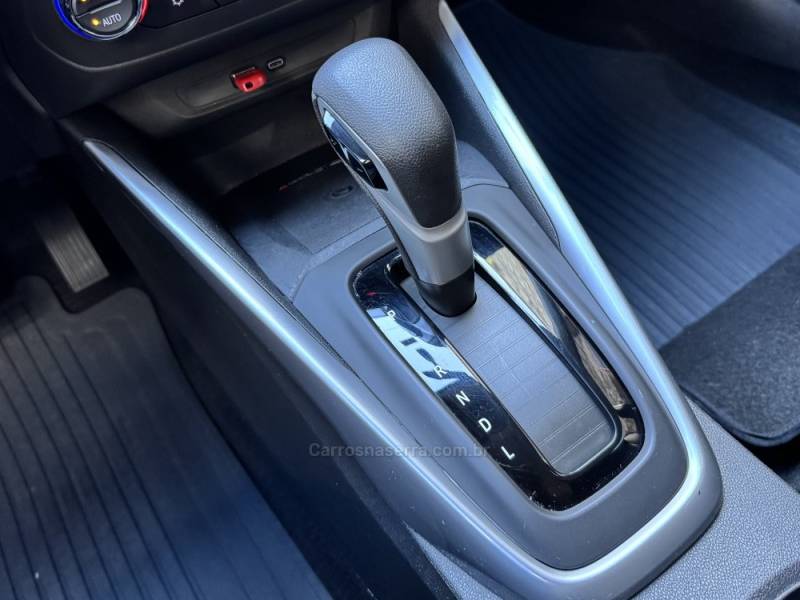 CHEVROLET - MONTANA - 2024/2024 - Branca - R$ 119.900,00