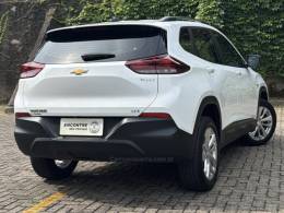 CHEVROLET - TRACKER - 2023/2024 - Branca - R$ 114.900,00