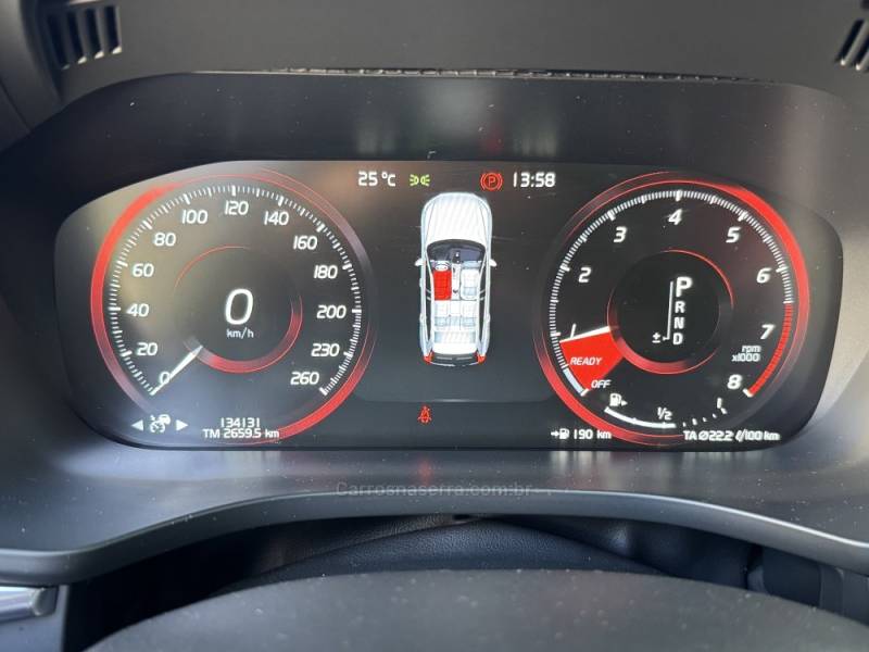 VOLVO - XC60 - 2018/2018 - Azul - R$ 155.900,00