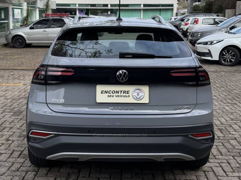 VOLKSWAGEN - NIVUS - 2021/2022 - Cinza - R$ 113.900,00