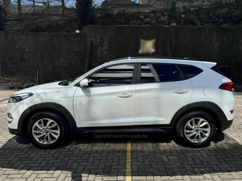 HYUNDAI - TUCSON - 2019/2020 - Branca - R$ 119.900,00