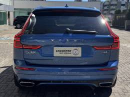 VOLVO - XC60 - 2018/2018 - Azul - R$ 155.900,00