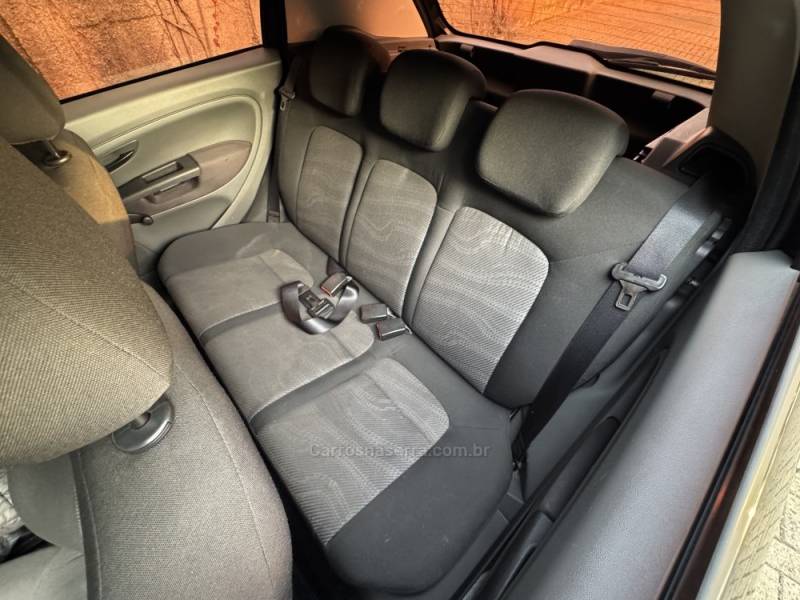 FIAT - PUNTO - 2012/2012 - Preta - R$ 34.900,00