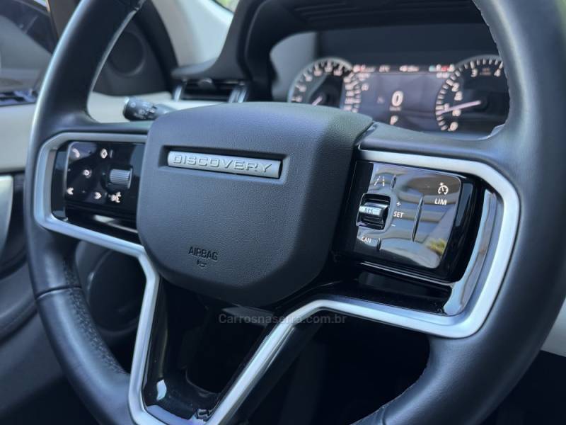 LAND ROVER - DISCOVERY SPORT - 2022/2023 - Branca - R$ 267.000,00