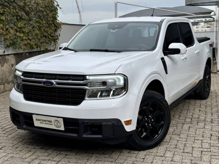 FORD - MAVERICK - 2023/2023 - Branca - R$ 189.900,00