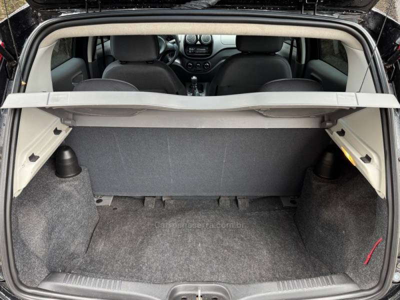 FIAT - PALIO - 2015/2015 - Preta - R$ 39.900,00