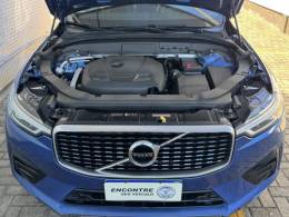 VOLVO - XC60 - 2018/2018 - Azul - R$ 155.900,00
