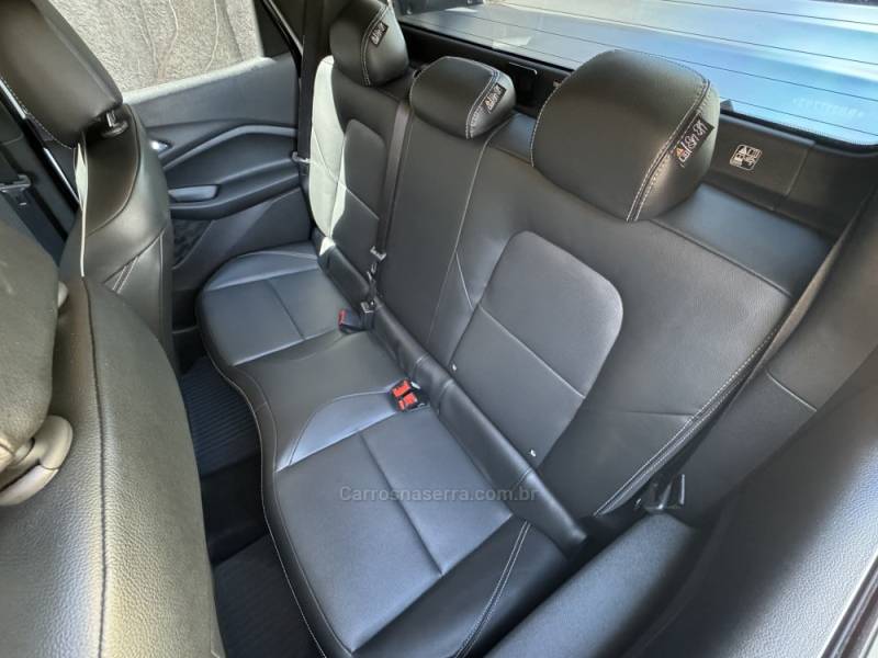 CHEVROLET - MONTANA - 2024/2024 - Branca - R$ 119.900,00