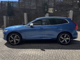 VOLVO - XC60 - 2018/2018 - Azul - R$ 155.900,00