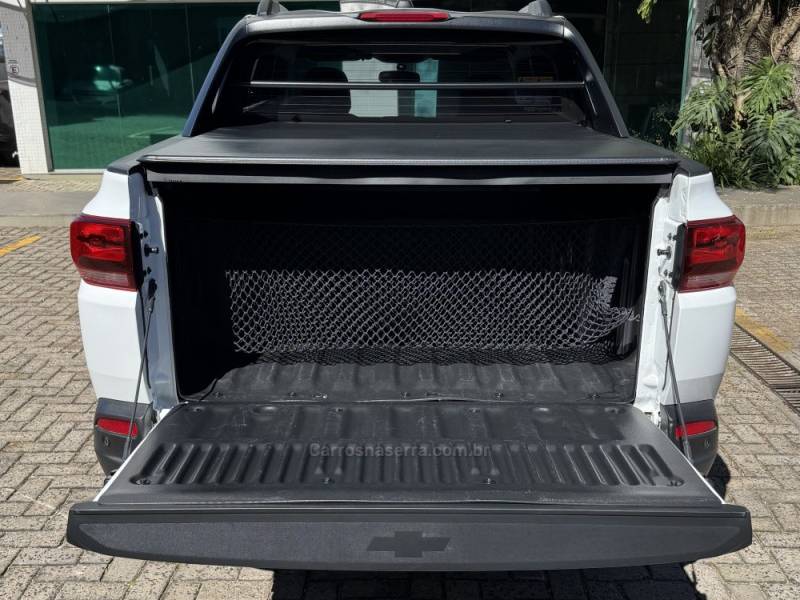 CHEVROLET - MONTANA - 2024/2024 - Branca - R$ 119.900,00