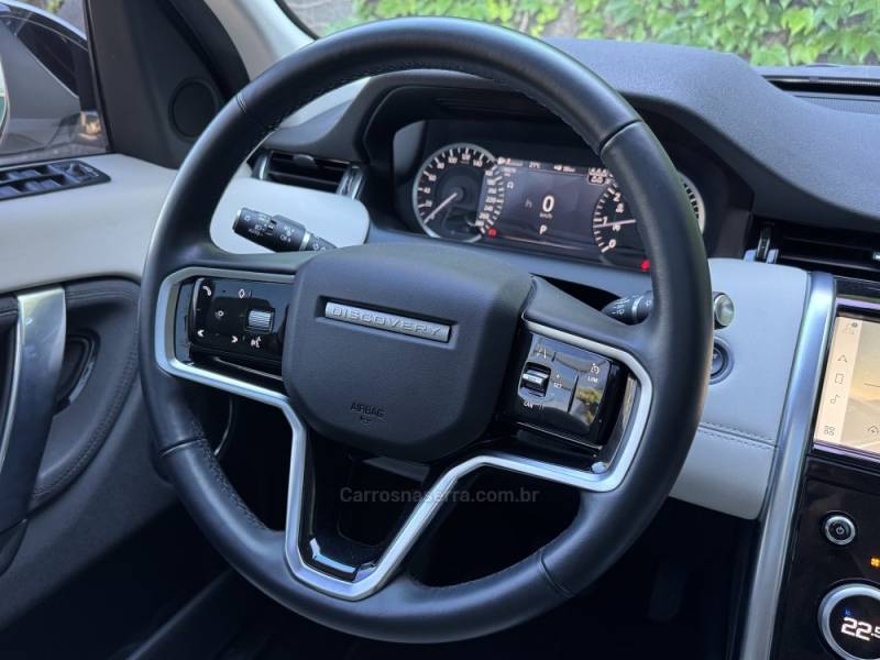 LAND ROVER - DISCOVERY SPORT - 2022/2023 - Branca - R$ 267.000,00