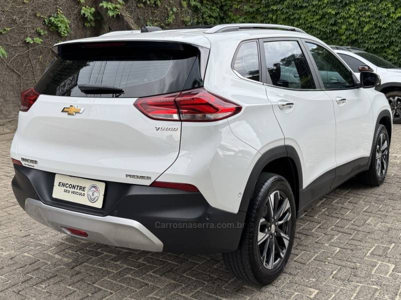 CHEVROLET - TRACKER - 2020/2021 - Branca - R$ 111.000,00