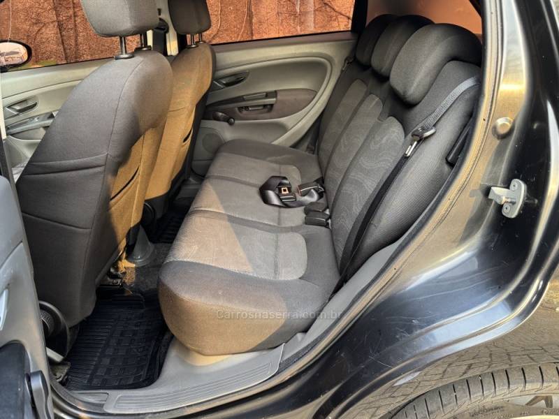 FIAT - PUNTO - 2012/2012 - Preta - R$ 34.900,00