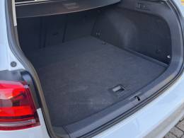 VOLKSWAGEN - GOLF - 2015/2016 - Branca - R$ 91.900,00