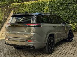 JEEP - COMMANDER - 2024/2025 - Cinza - R$ 243.900,00