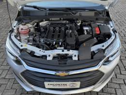 CHEVROLET - ONIX - 2022/2022 - Prata - R$ 76.900,00