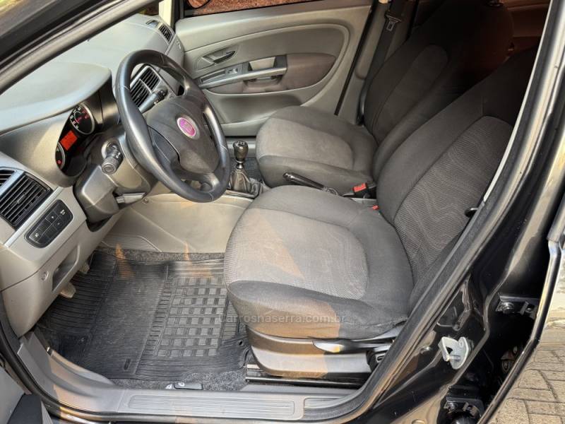 FIAT - PUNTO - 2012/2012 - Preta - R$ 34.900,00