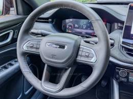 JEEP - COMMANDER - 2024/2025 - Cinza - R$ 243.900,00