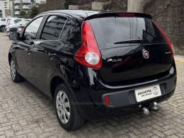 FIAT - PALIO - 2015/2015 - Preta - R$ 39.900,00